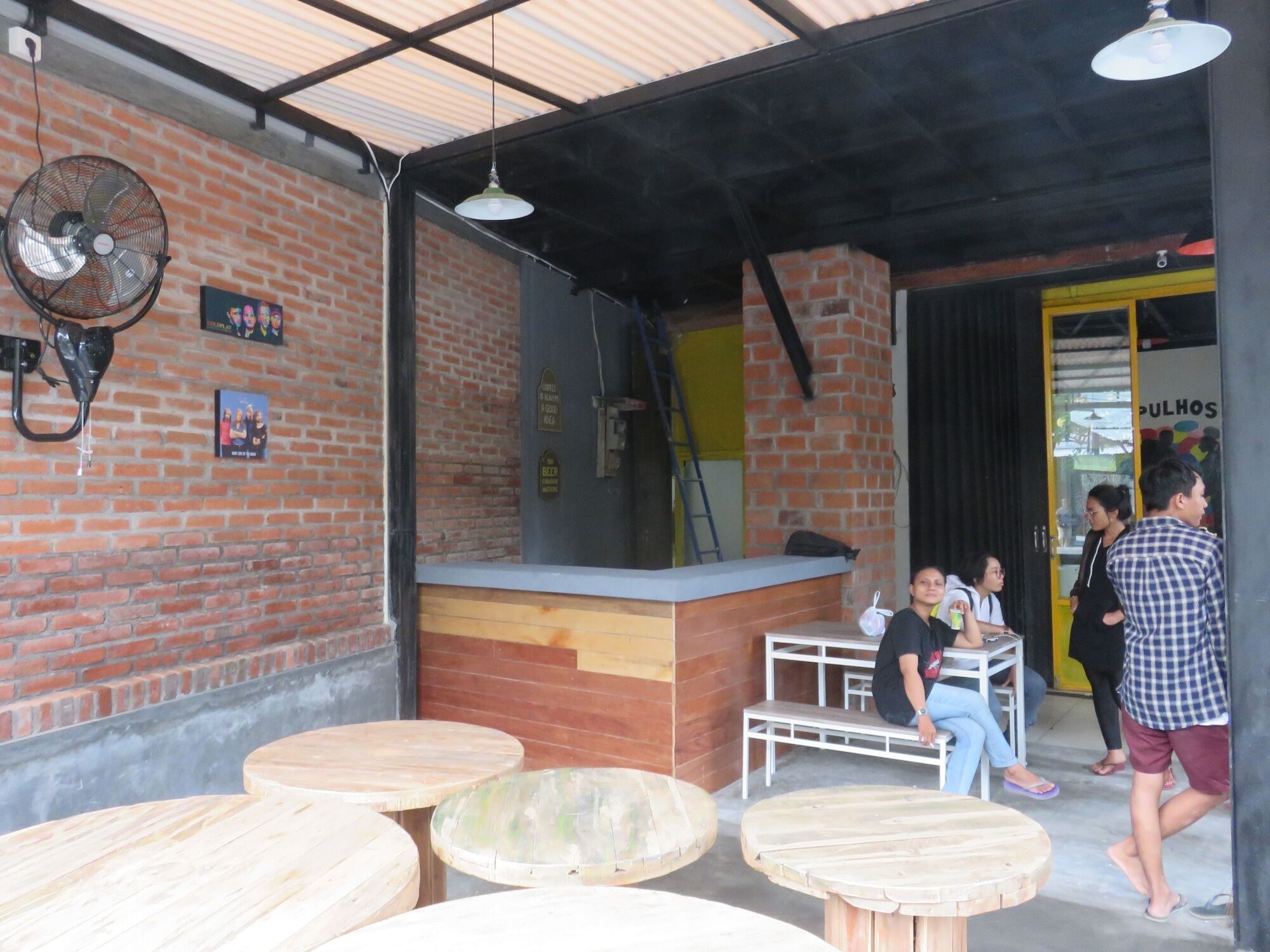 Kumpul Hostel Kuta Legian Esterno foto